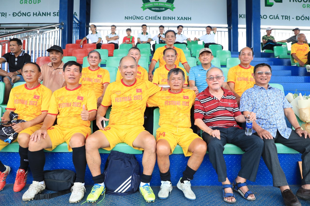 Lời tri ân đặc biệt và nụ cười của các cựu cầu thủ bóng đá Việt Nam- Ảnh 10.