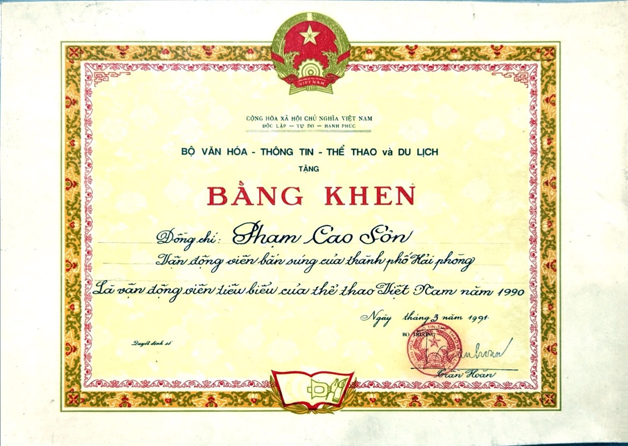 Xạ thủ Phạm Quang Huy xuất sắc nhất năm 2023- Ảnh 2.