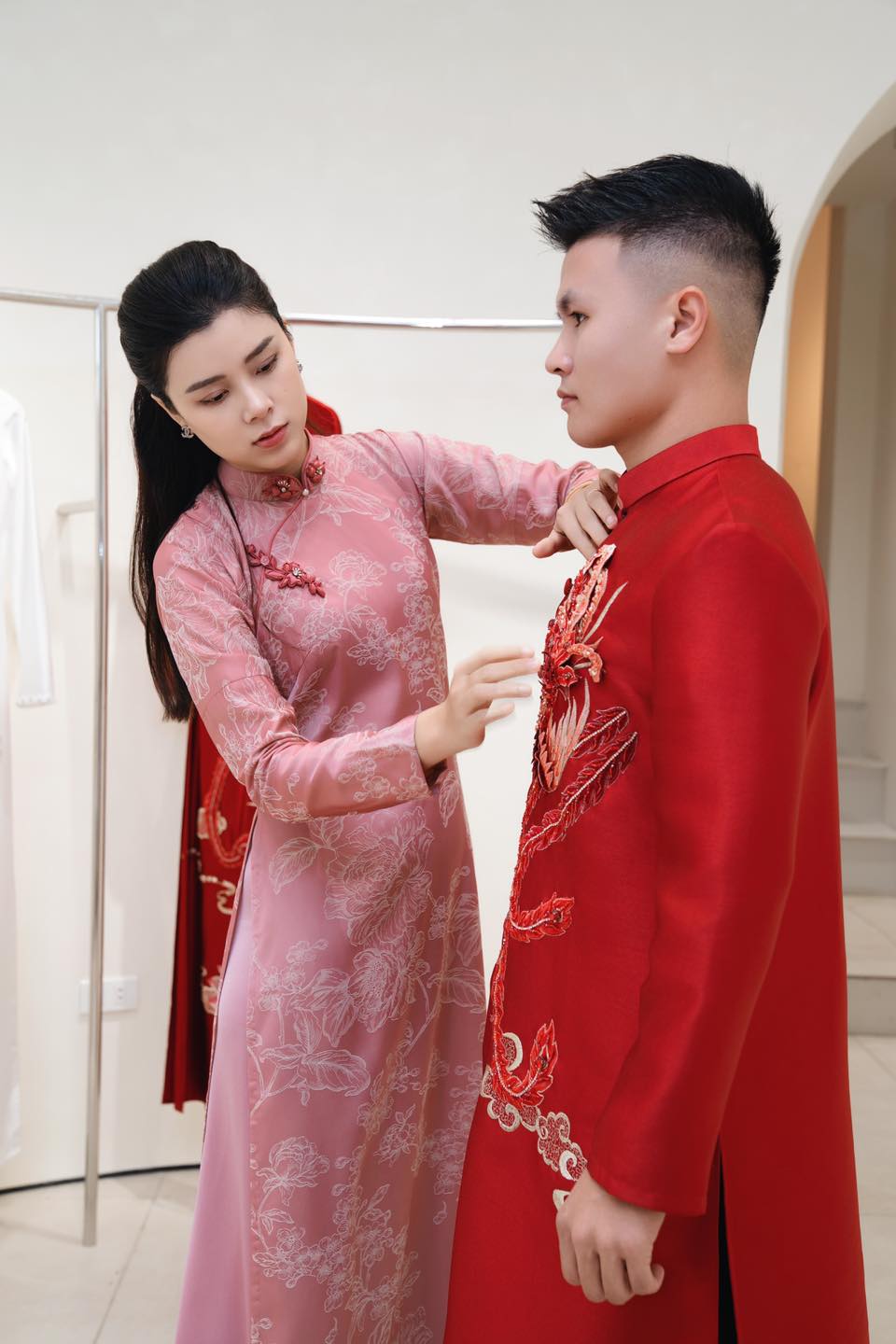 Tại sao Quang Hải không đá trận CLB Công an Hà Nội gặp đội bóng Malaysia?- Ảnh 6. Tại sao Quang Hải không đá trận CLB Công an Hà Nội gặp đội bóng Malaysia?- Ảnh 6.