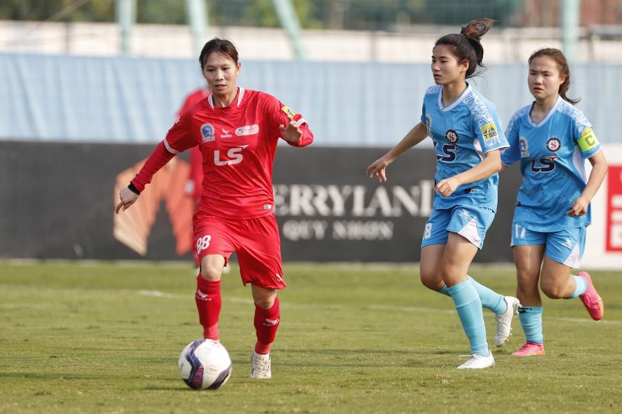 Tiền vệ  Thùy Trang là một trong những cầu thủ hết hợp đồng với CLB nữ TP.HCM