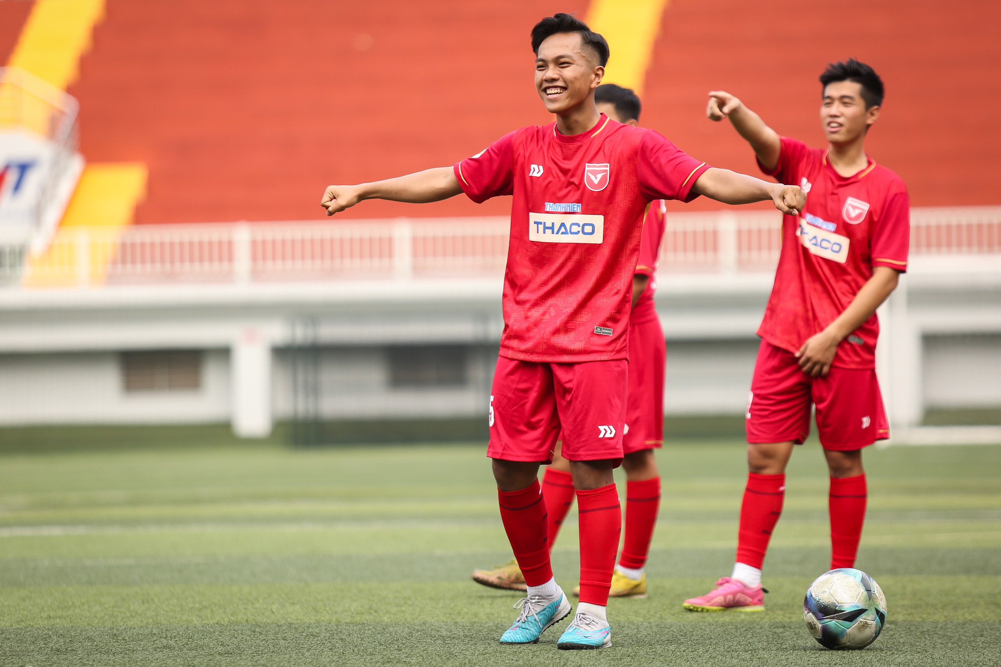 Có 4 cầu thủ từng du đấu Hàn Quốc, Trường ĐH Văn Lang đặt tham vọng lớn- Ảnh 11.