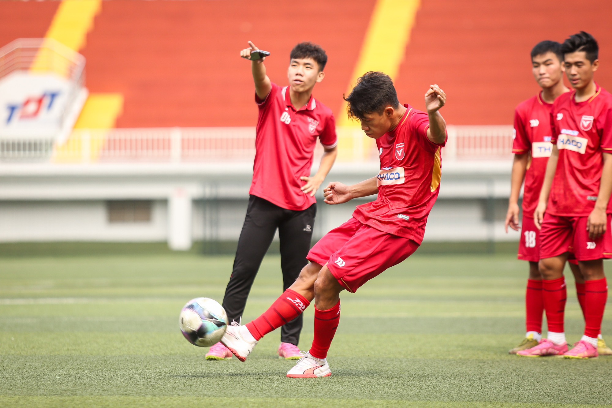 Có 4 cầu thủ từng du đấu Hàn Quốc, Trường ĐH Văn Lang đặt tham vọng lớn- Ảnh 7.