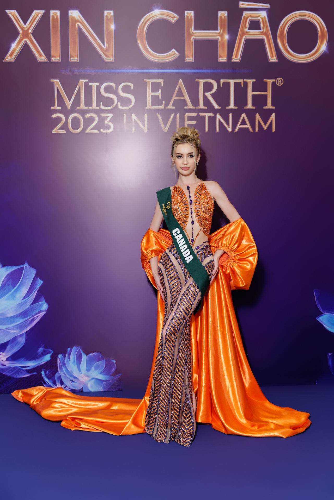 Hoa hậu Lan Anh mặc gợi cảm, khoe sắc cùng loạt mỹ nhân Miss Earth 2023   - Ảnh 3.
