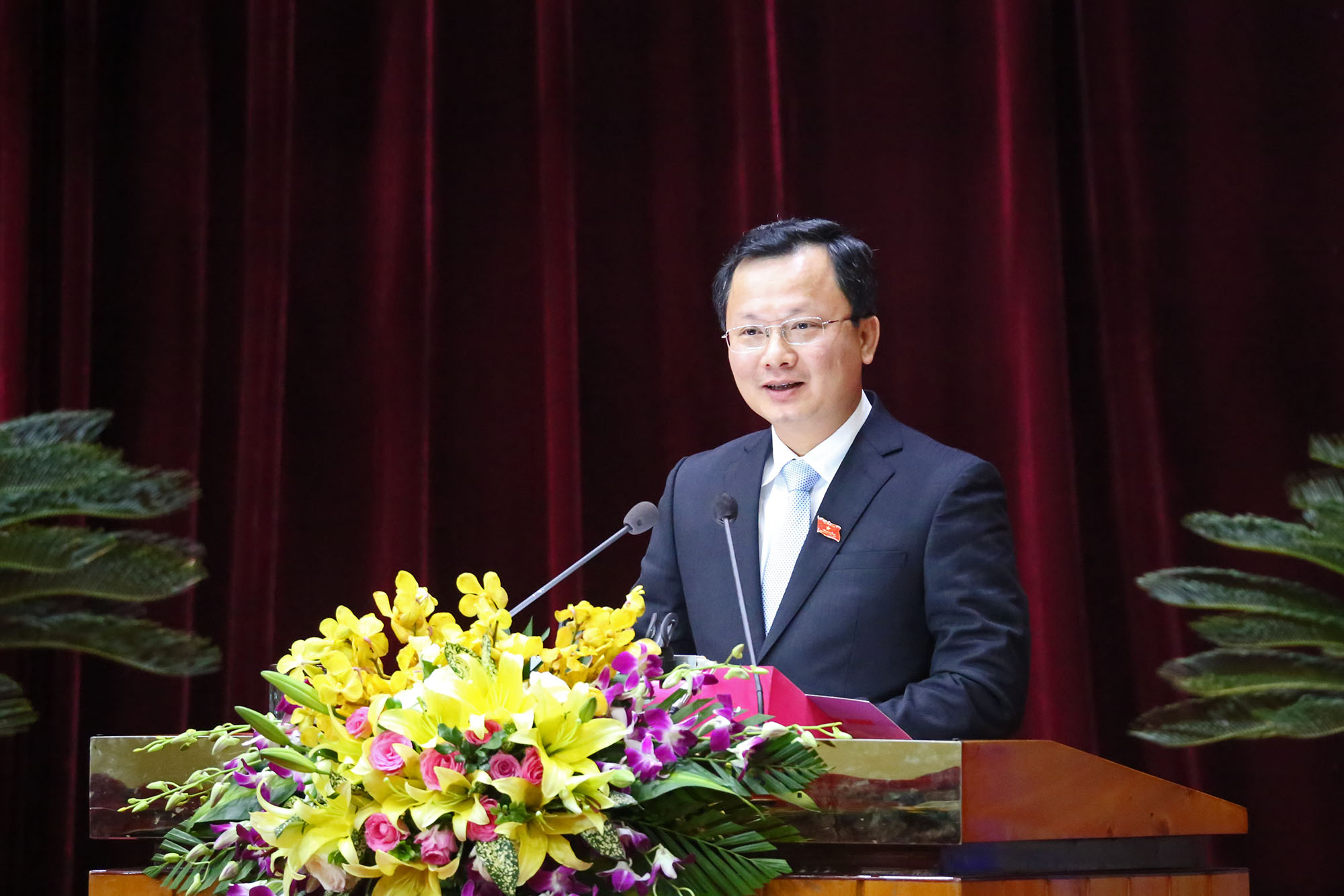Ông Cao Tường Huy được bầu giữ chức Chủ tịch UBND tỉnh Quảng Ninh  - Ảnh 1.
