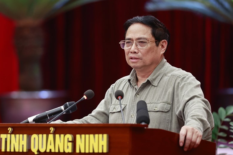 Thủ tướng: Quảng Ninh phải đoàn kết cả lúc khó khăn lẫn thuận lợi - Ảnh 1.