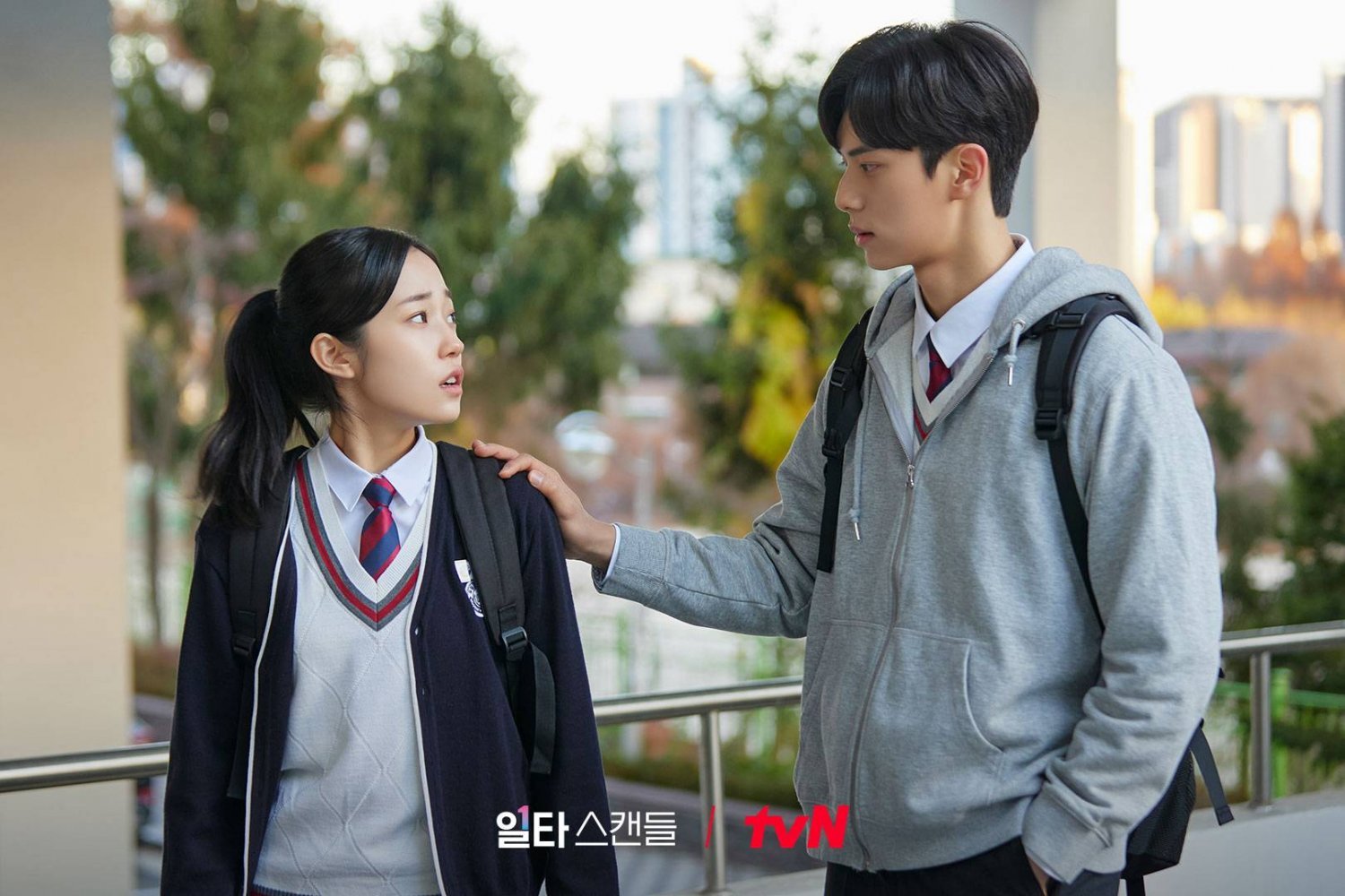 Mỹ nam Hàn cao gần 1,9m gây sốt trong phim ‘Khóa học yêu cấp tốc’ - Ảnh 1.