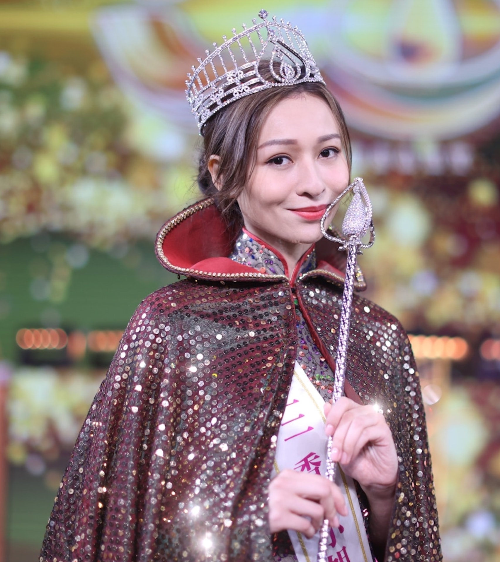 Hoa hậu, Á hậu Hồng Kông 2022 liên tục vướng thị phi - Ảnh 6.