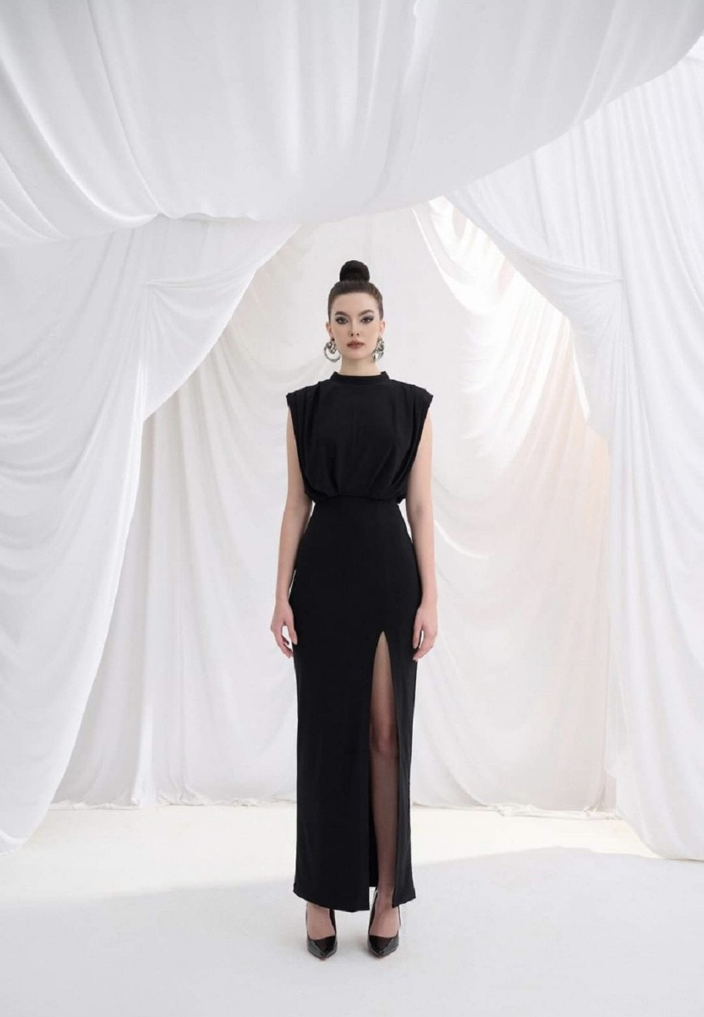 30 mẫu Váy Đầm công sở màu đen Sang Trọng hợp thời trang  ALONGWALKER