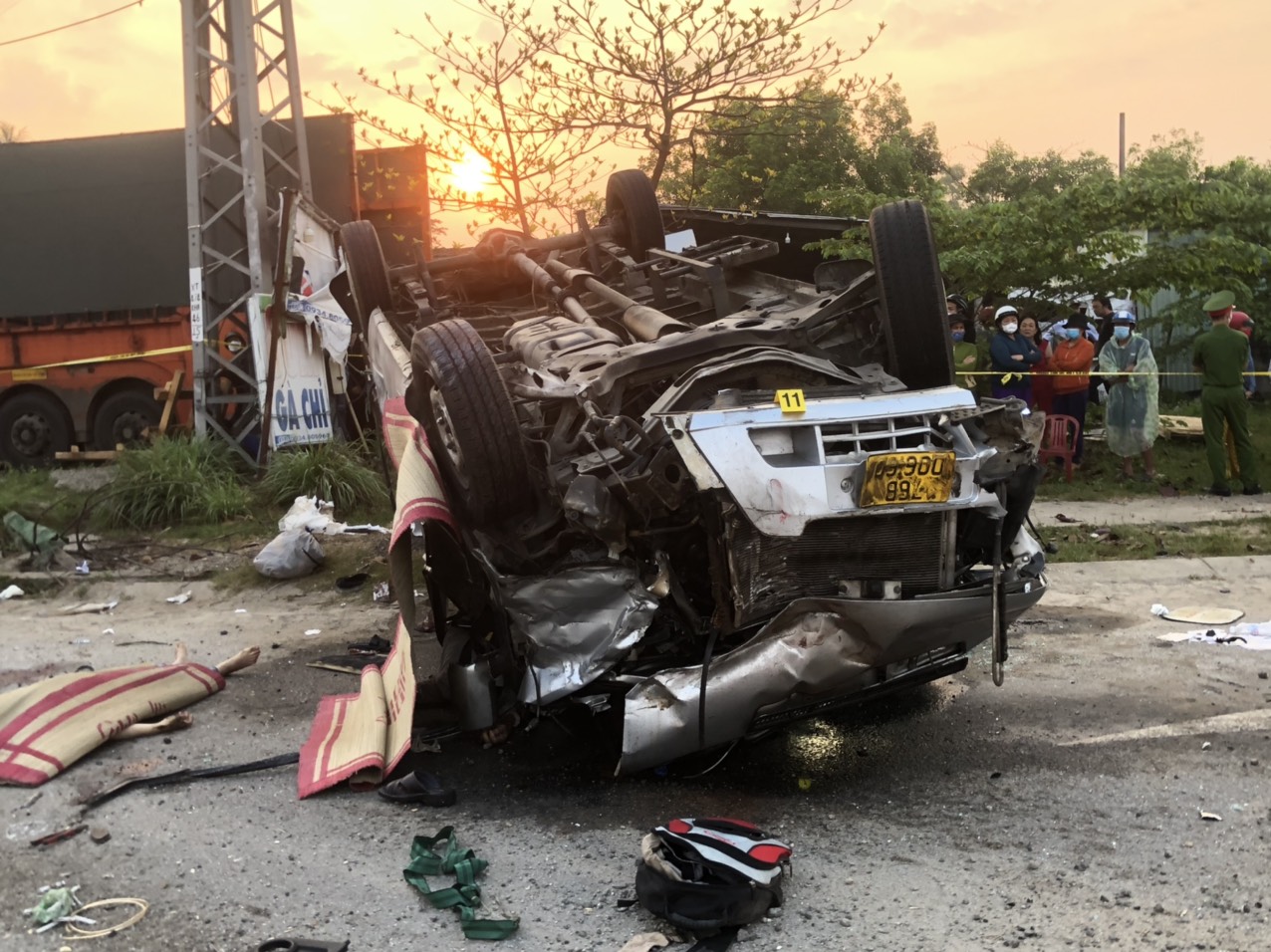 Bộ Công an chỉ đạo khẩn vụ tai nạn khiến 8 người chết ở Quảng Nam - Ảnh 2.