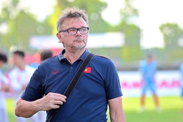 HLV Steve Darby: ‘Ông Troussier là lựa chọn hoàn hảo của đội tuyển Việt Nam’ - Ảnh 2.