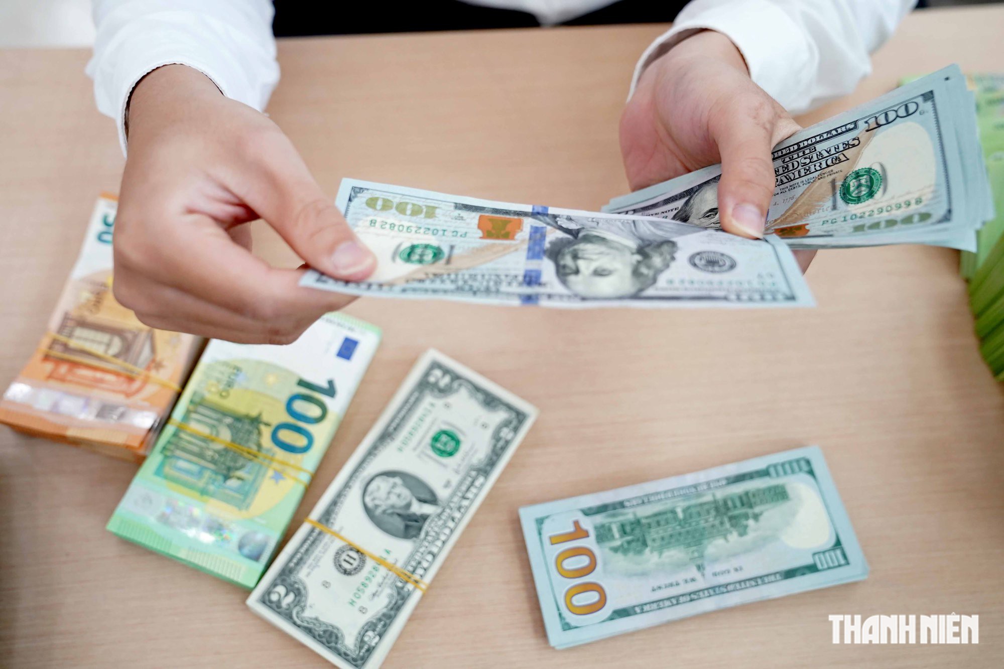 Giá USD hôm nay 27.7.2026: Tăng cùng chiều euro, yen Nhật- Ảnh 1.