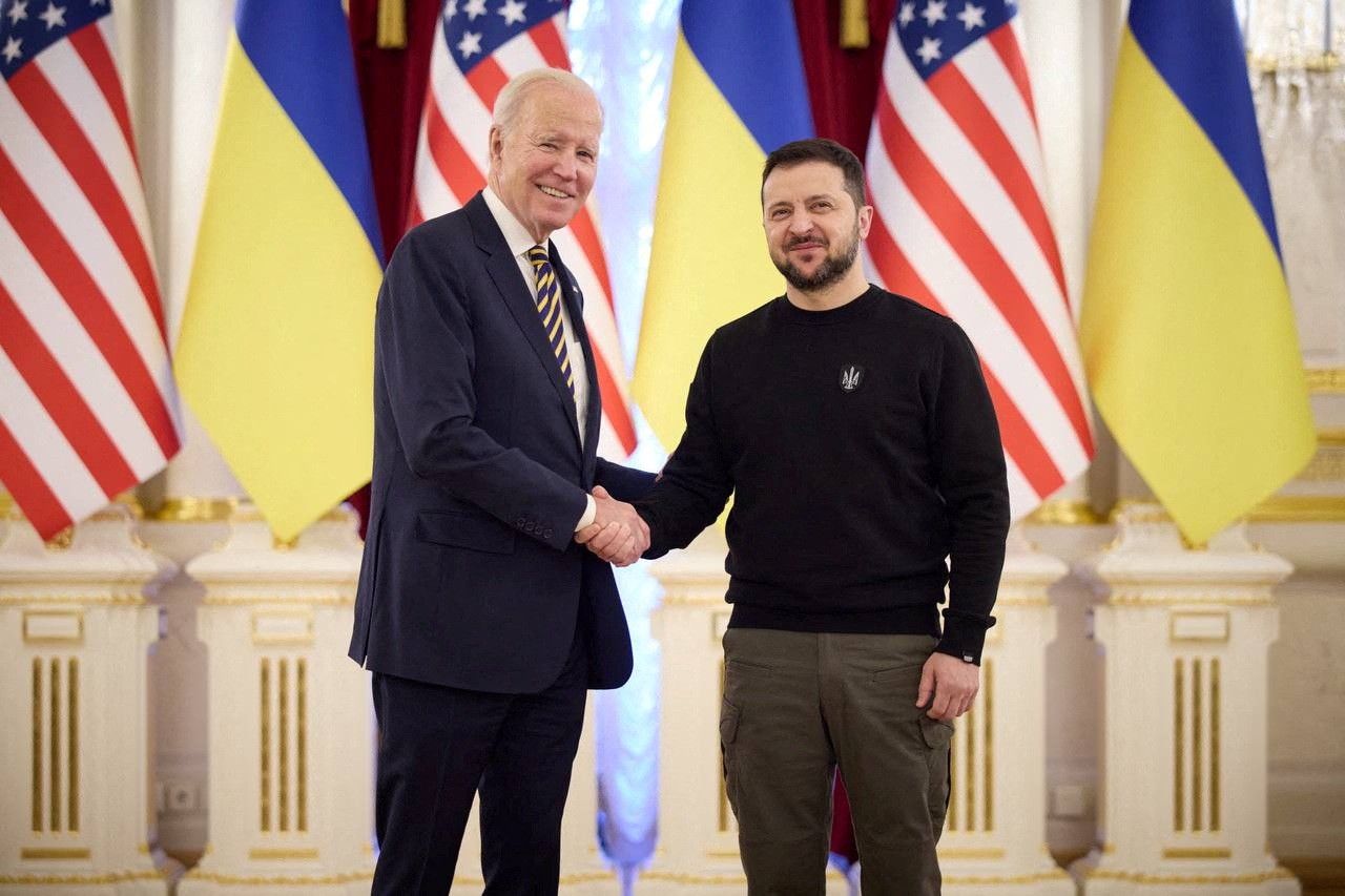 Tổng thống Mỹ Joe Biden bất ngờ thăm Kyiv - Ảnh 3.