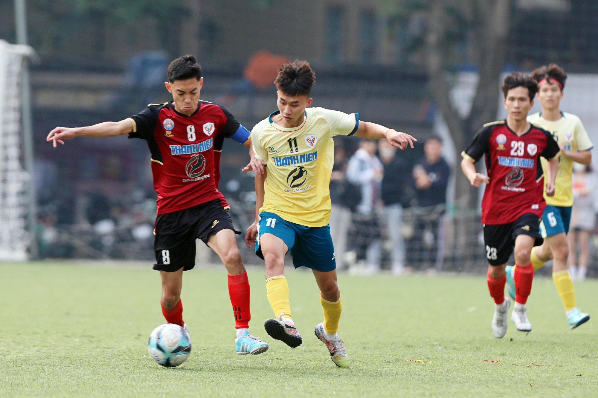 ĐH Thủy Lợi 1-0 ĐH Kinh tế quốc dân: Đẳng cấp chủ nhà lên tiếng! - Ảnh 1.