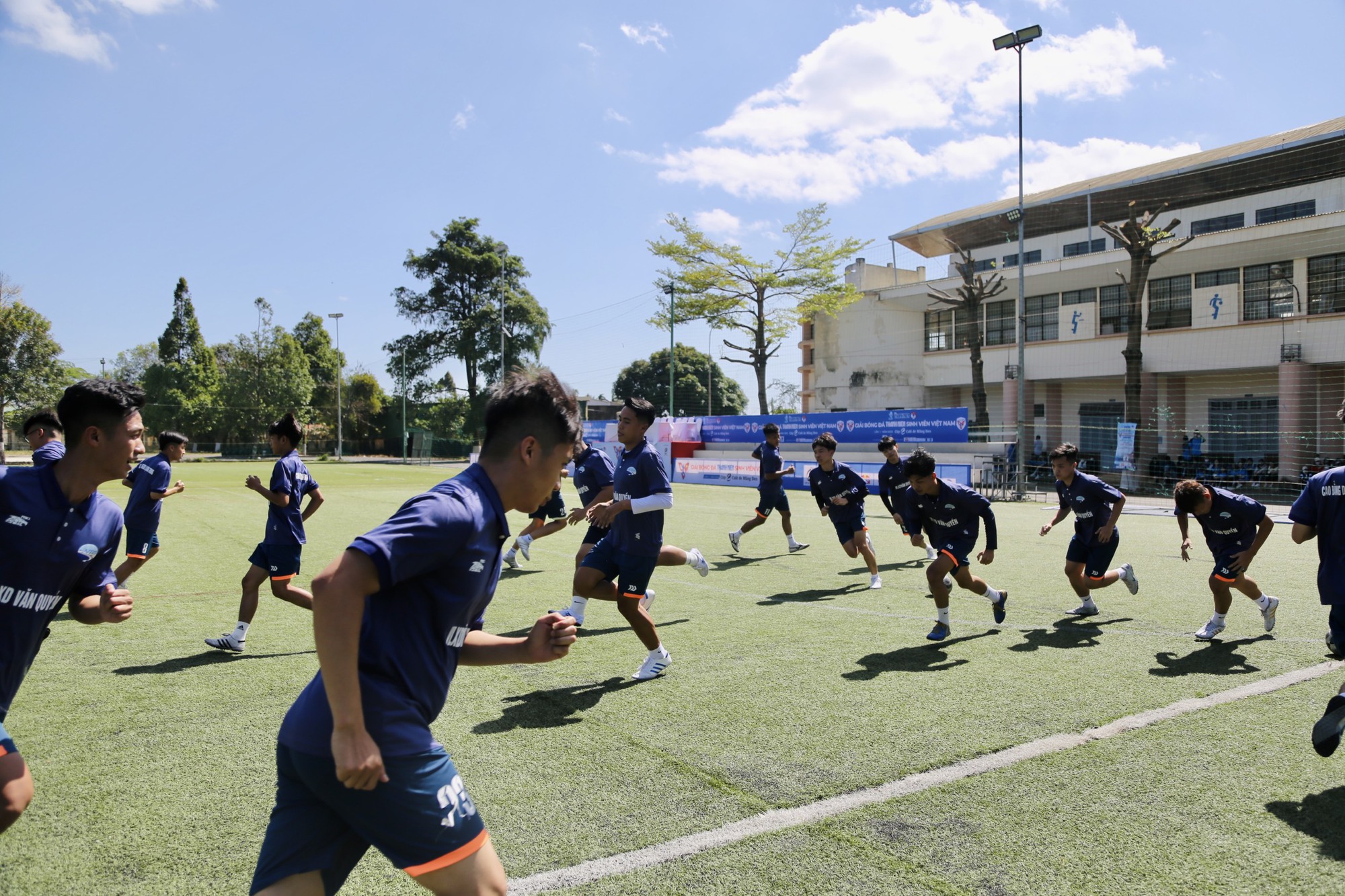 Nam Trung Bộ và Tây Nguyên sẵn sàng cất tiếng ngày hội bóng đá sinh viên - Ảnh 5.