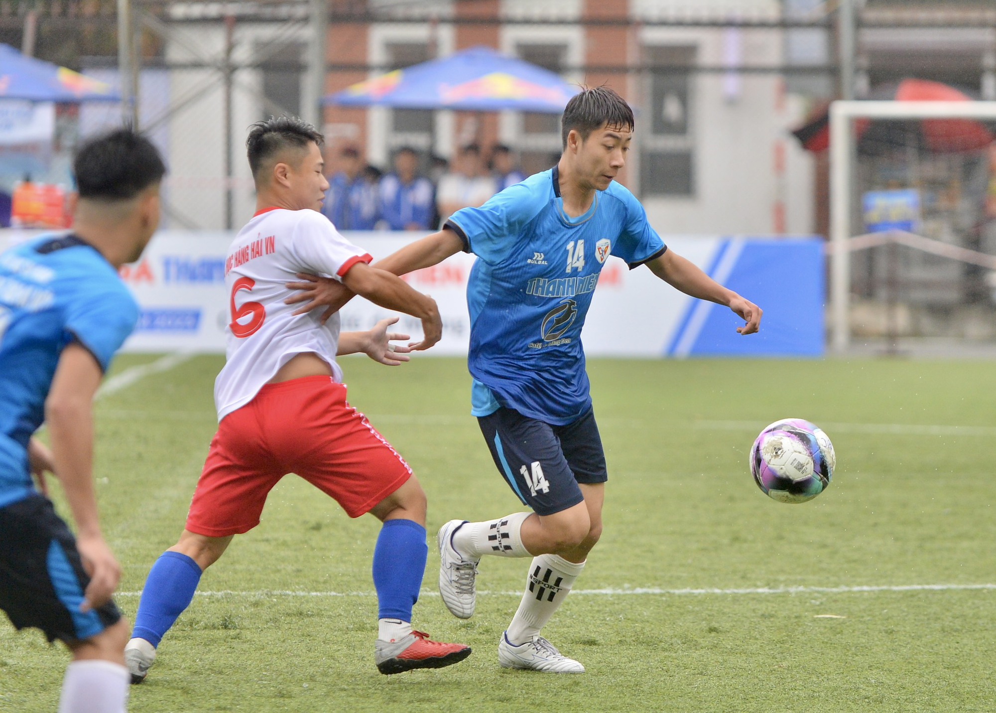 ĐH Sư phạm TDTT Hà Nội 2-1 ĐH Hàng Hải Việt Nam: Chiến thắng kịch tính  - Ảnh 3.