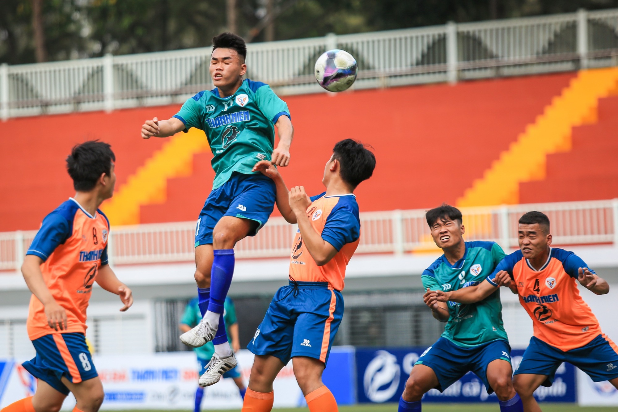 Cao đẳng Đại Việt Sài Gòn vs ĐH Sư phạm TDTT TP.HCM: Lấy vé vào vòng play-off - Ảnh 1.