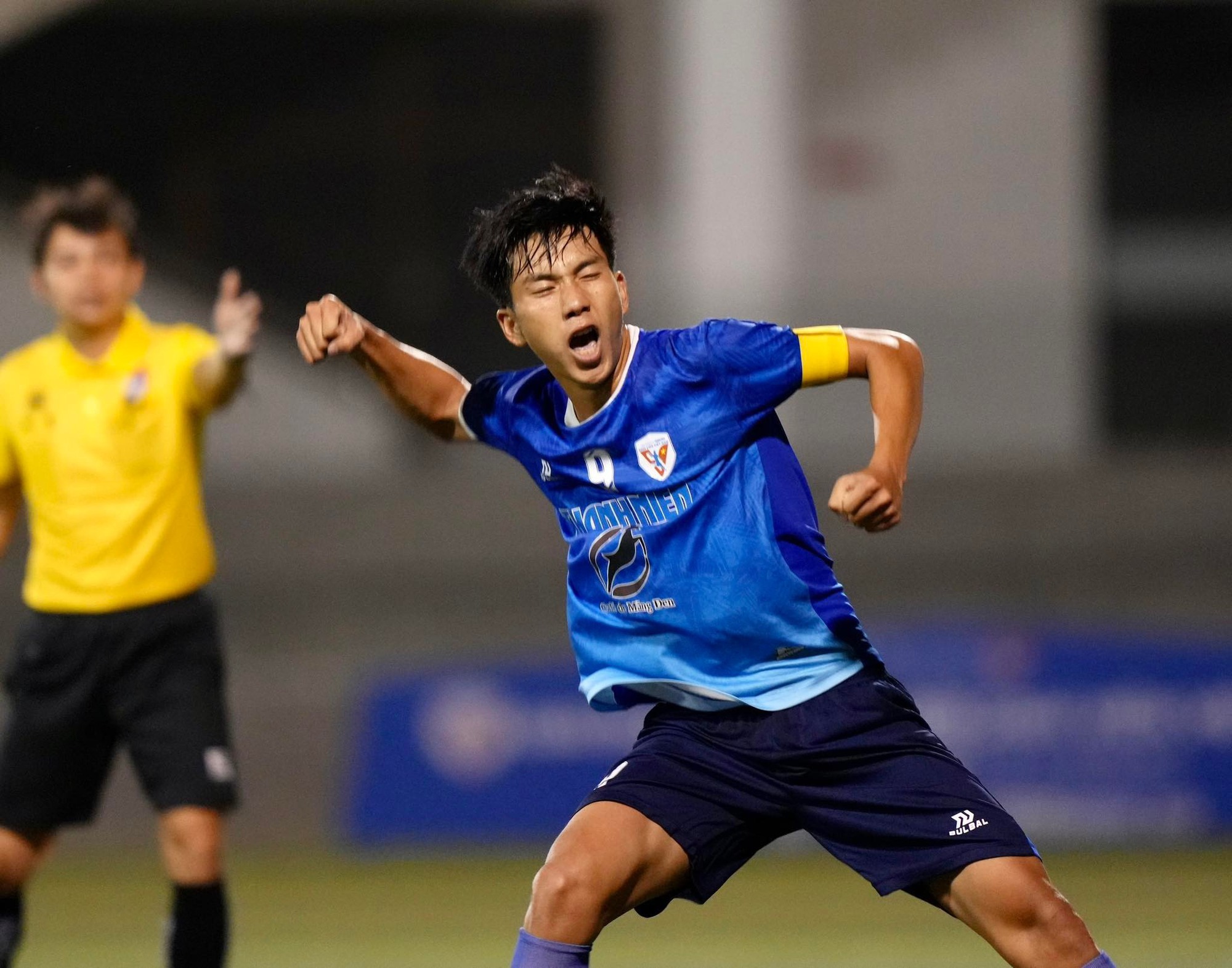 ĐH Nông Lâm TP.HCM vs Cao đẳng Kỹ thuật Cao Thắng: Tranh suất cuối vào vòng play-off - Ảnh 2.