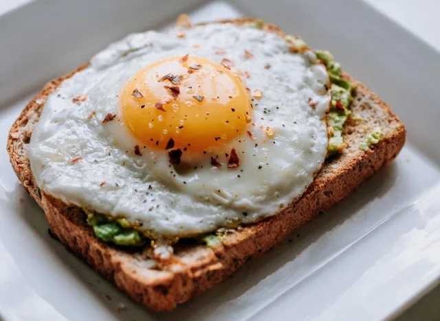 07 món ăn từ trứng đơn giản giúp bạn giảm cân gấp đôi - Ảnh 5.