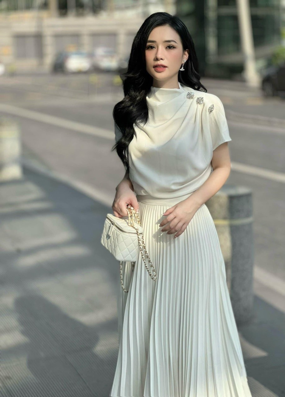 Những Mẫu Váy Đầm Tiểu Thư Sang Chảnh - Vadlady