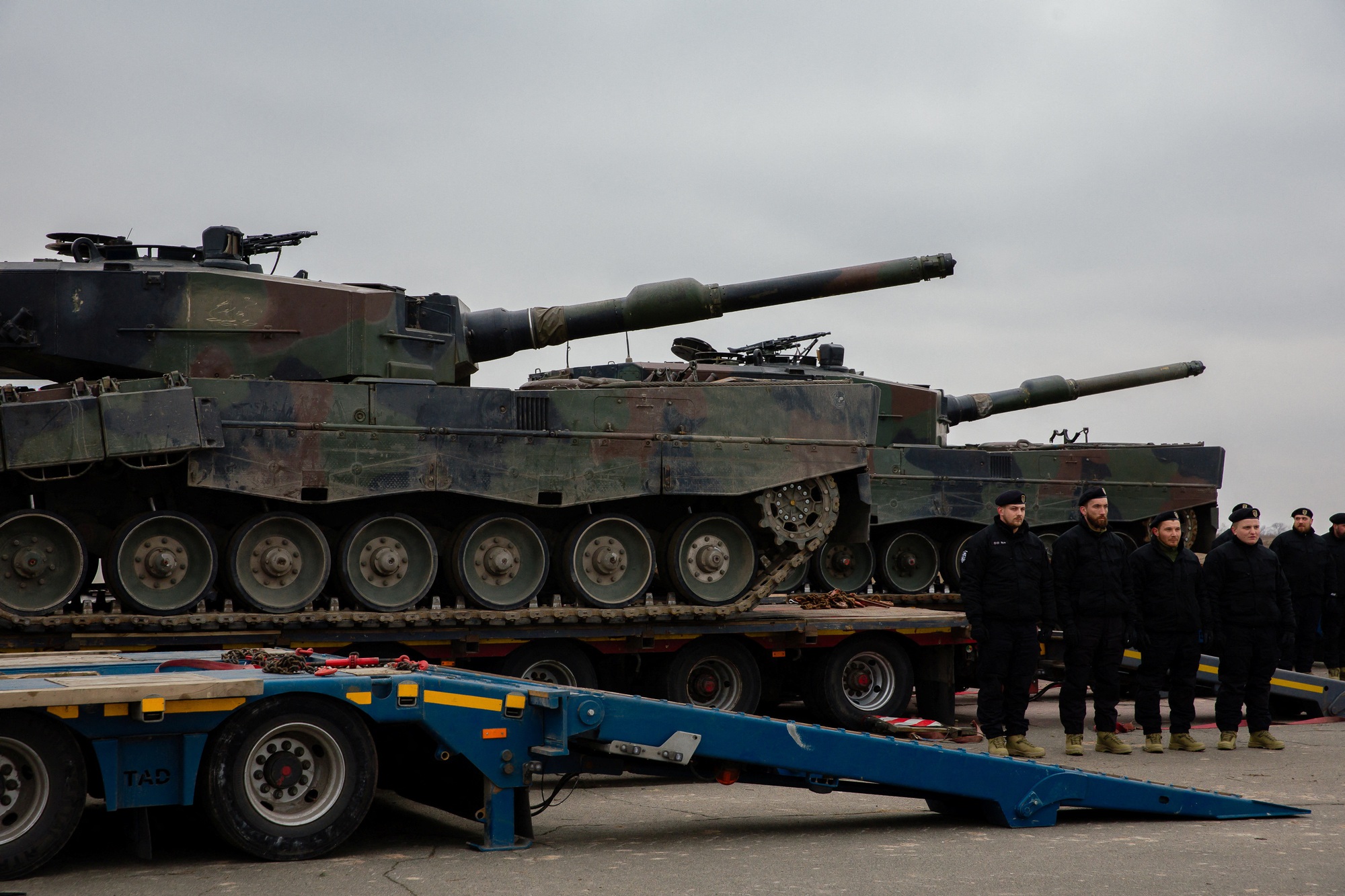 Chỉ 30% xe tăng Leopard của Đức sẵn sàng chiến đấu để chuyển cho Ukraine - Ảnh 1.