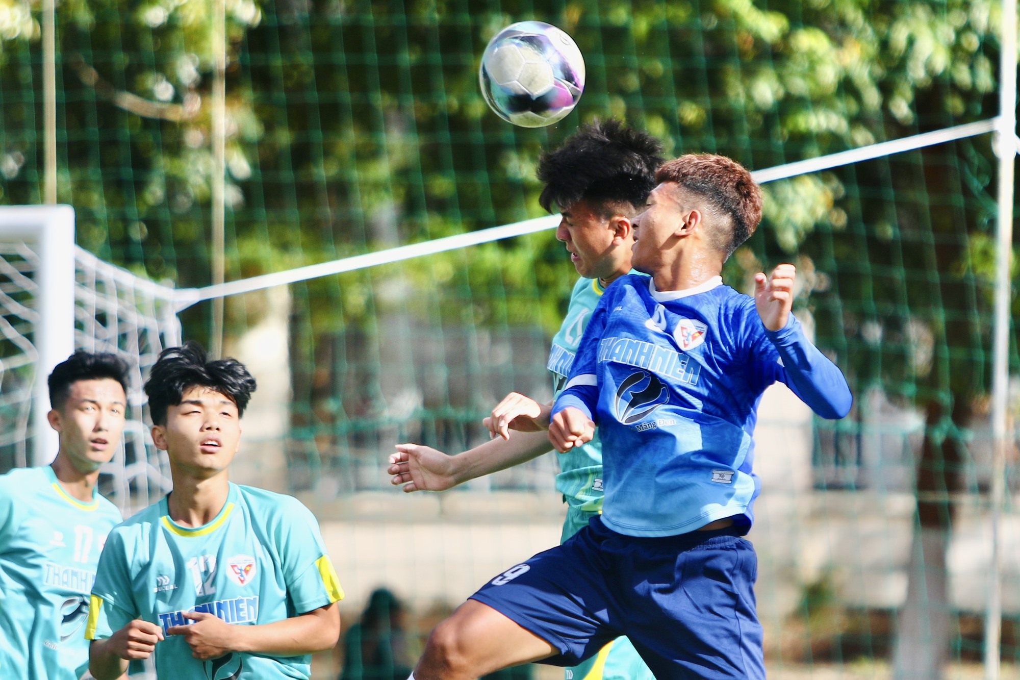 Thắng CĐ Du lịch Nha Trang 3-1, ĐH Tây Nguyên giành vé vào VCK - Ảnh 2.