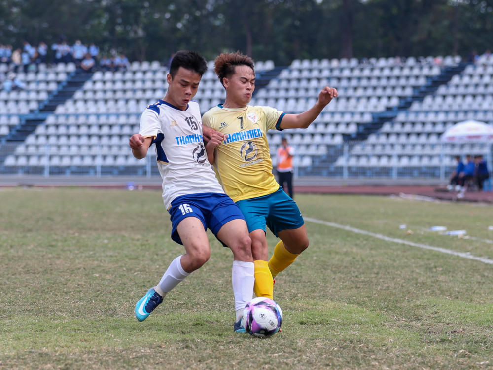 ĐH An Giang 0-2 ĐH Cần Thơ: Chờ chung kết ở lượt đấu cuối - Ảnh 1.