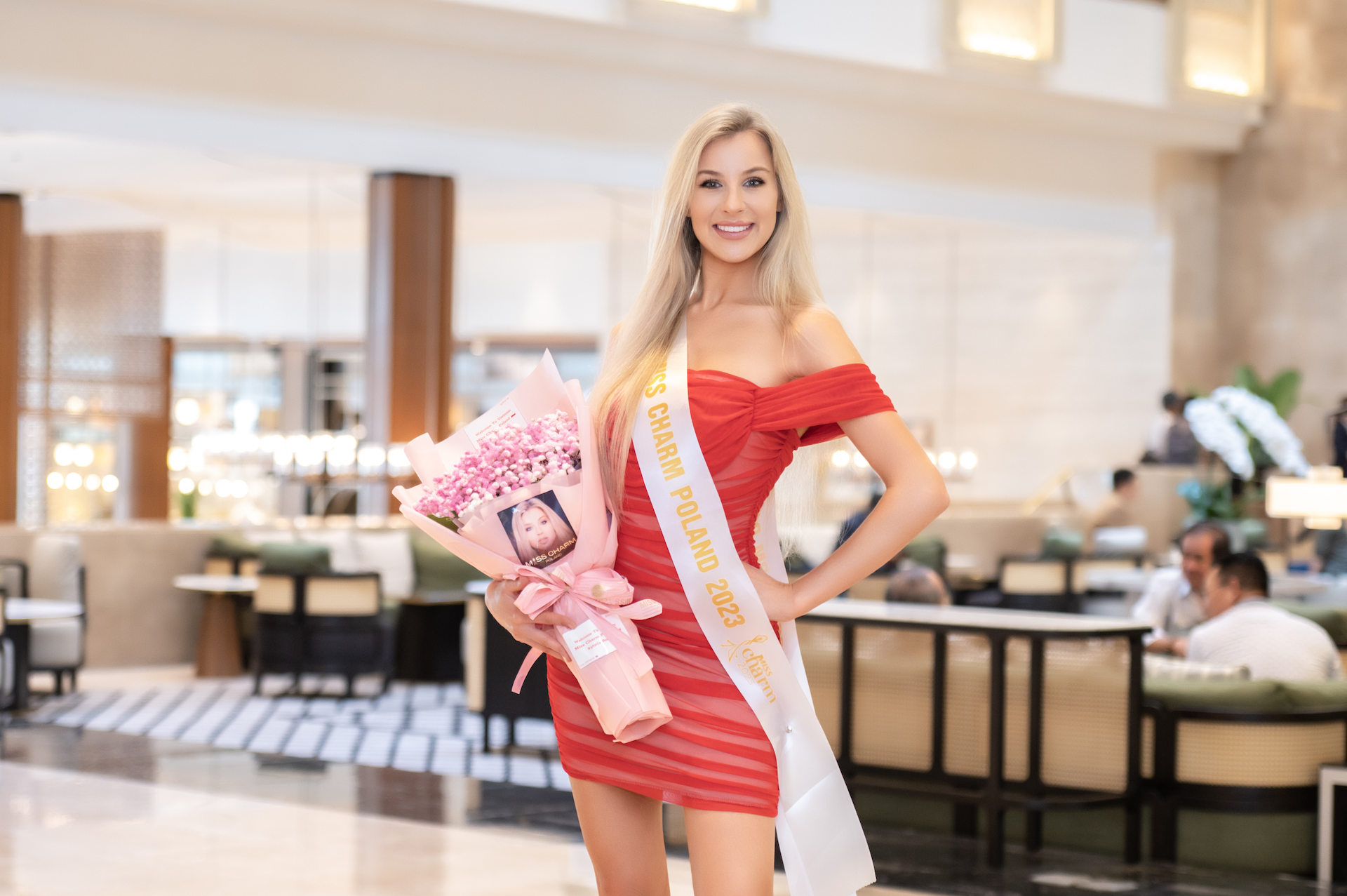 Dàn hoa hậu quốc tế 'đổ bộ' đến Việt Nam tranh vương miện Miss Charm - Ảnh 1.
