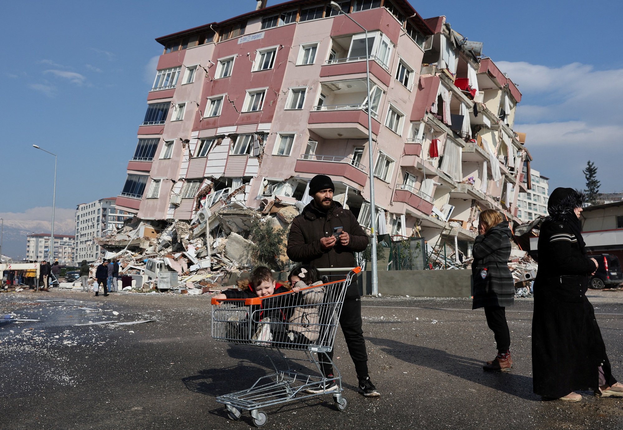  Điều gì xảy ra ở tỉnh của Thổ Nhĩ Kỳ bị động đất tàn phá nặng nhất? - Ảnh 4.
