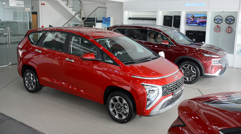 Xe MPV dưới 700 triệu đồng 'đại hạ giá', xả hàng tồn kho - Ảnh 3. Xe MPV dưới 700 triệu đồng 'đại hạ giá', xả hàng tồn kho - Ảnh 3.