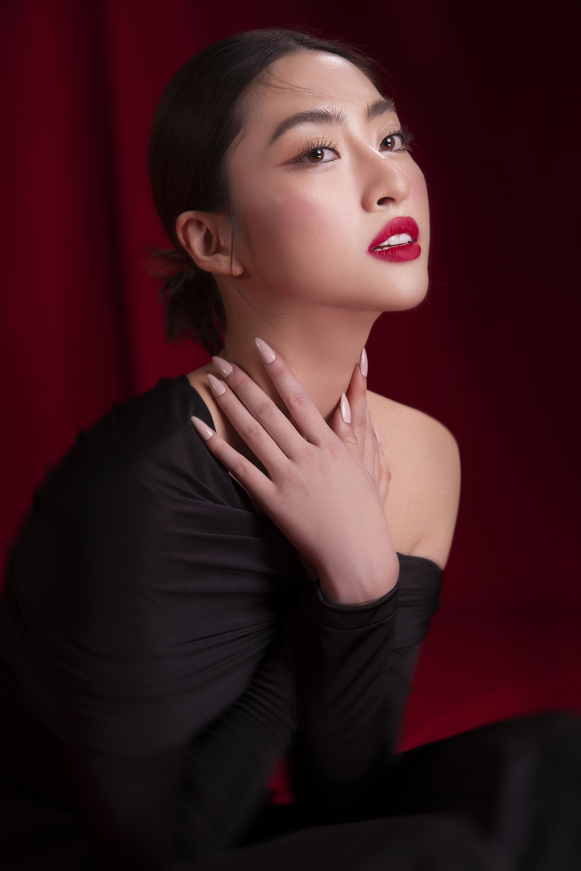 Hoa hậu Lương Thùy Linh: Tôi hướng đến hình tượng khác khi làm giảng viên  - Ảnh 6.