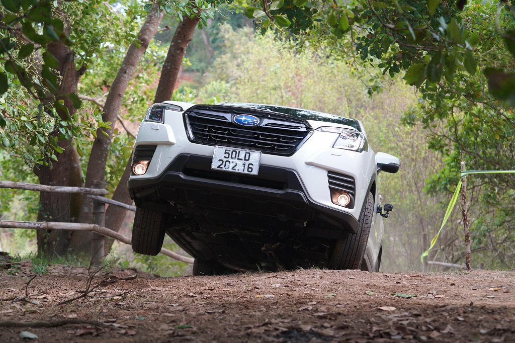 กว่า 400 กม. หลังพวงมาลัยของ Subaru Forester: ครอสโอเวอร์ขนาดกลางที่ 