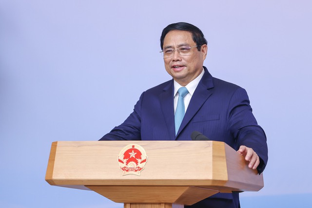 Thủ tướng Phạm Minh Chính: Không màu mè, đi thẳng vào đề xuất giải pháp để Việt Nam hút được khách quốc tế - Ảnh 2.