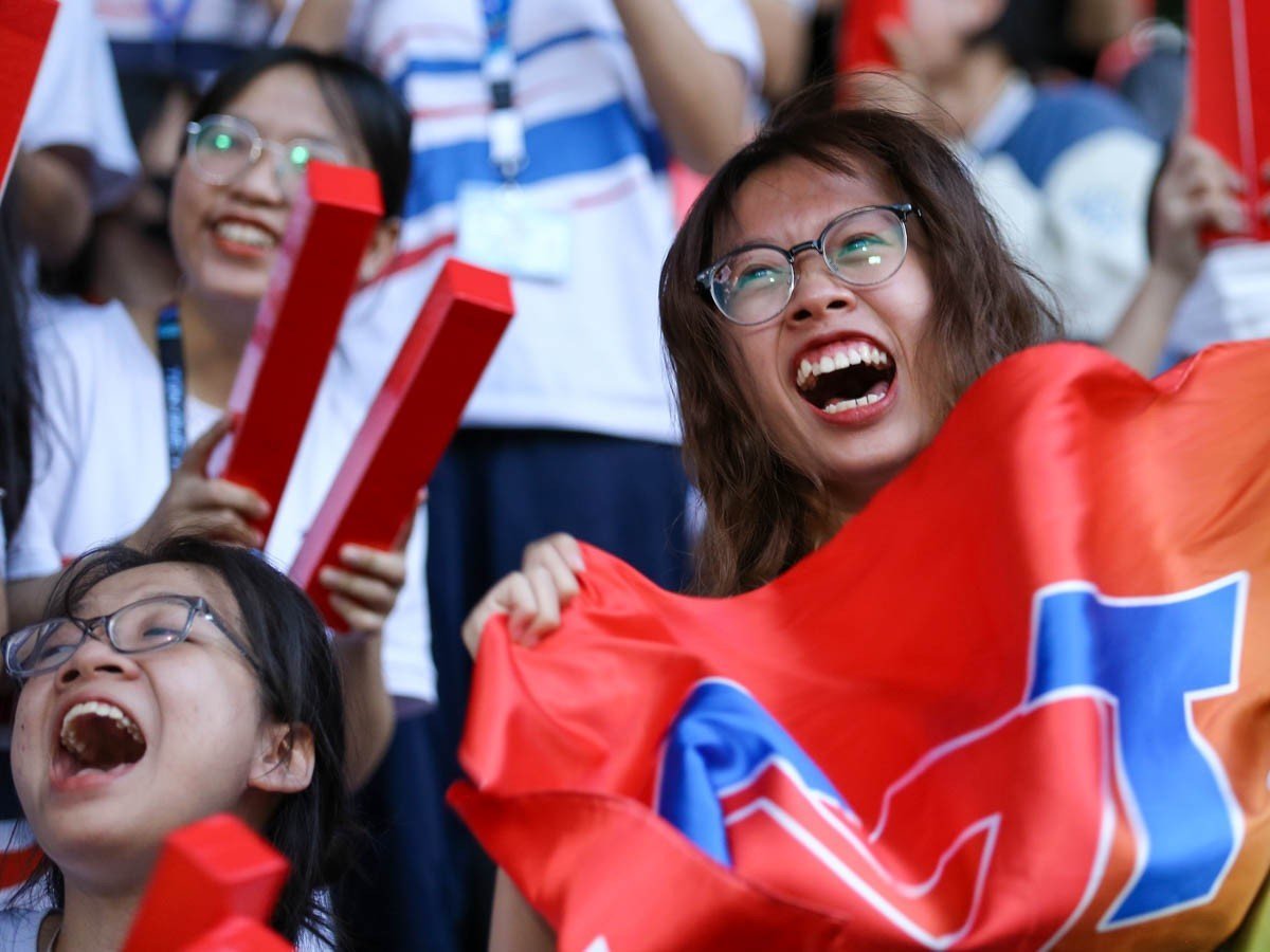 7.000 CĐV 'bùng cháy', kỷ lục mới của giải bóng đá Thanh Niên Sinh viên Việt Nam - Ảnh 10.