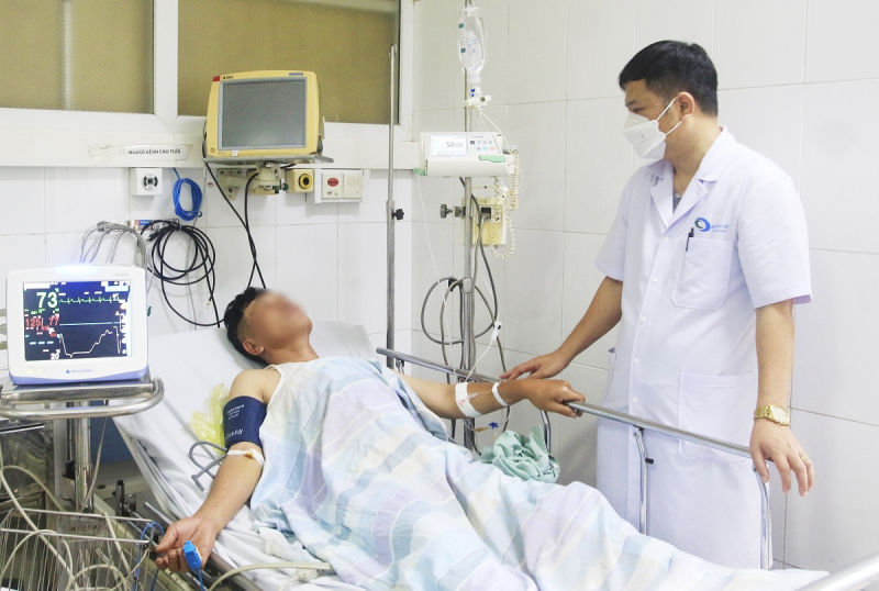 Quảng Ninh: Người đàn ông suýt mất mạng vì ăn so biển - Ảnh 1.