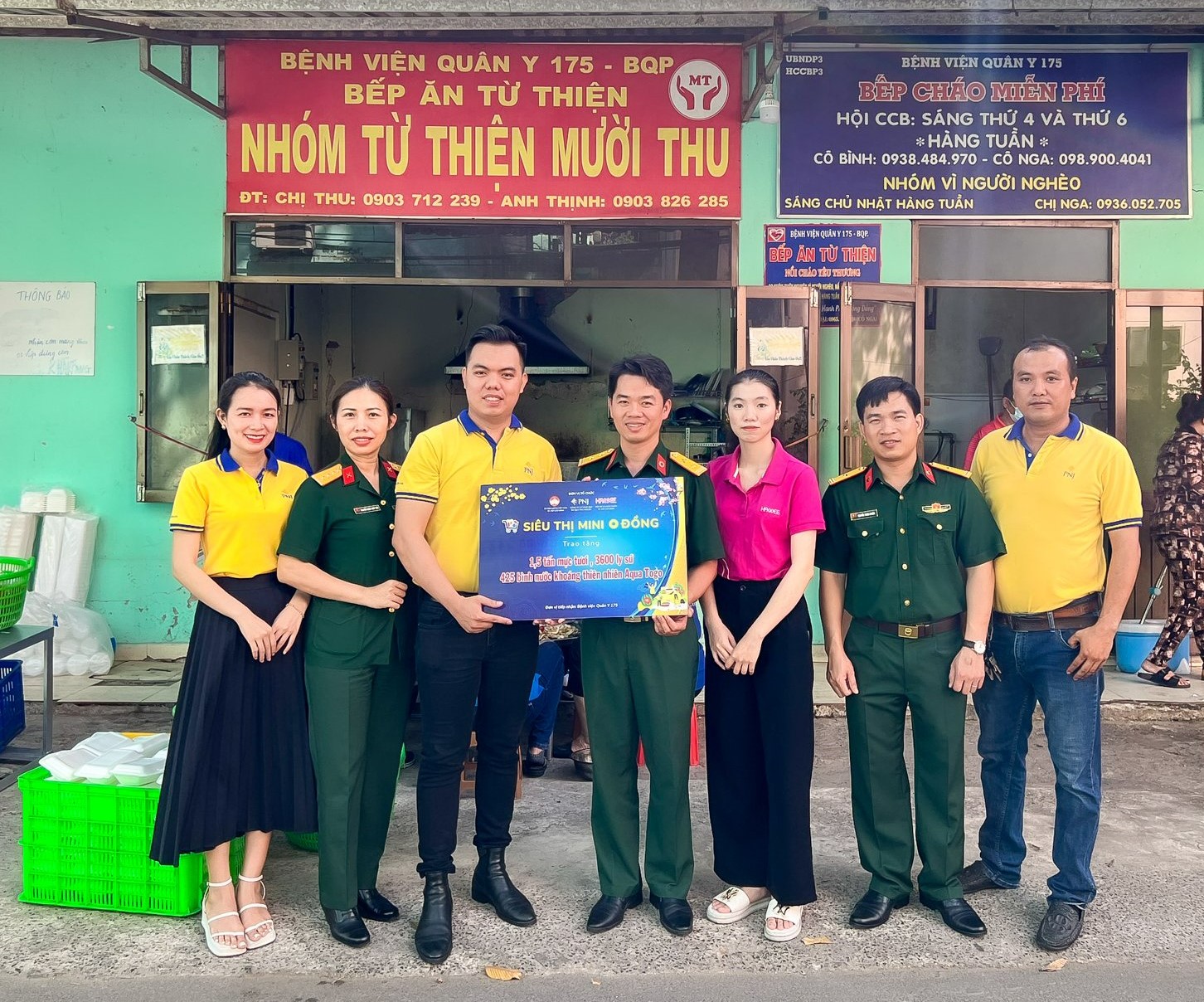 PNJ và Hawee thăm hỏi, trao tặng 350 triệu đồng cho Bệnh viện Quân y 175