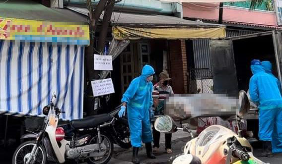 Điều tra vụ người đàn ông tử vong trong căn nhà tại Q.Tân Phú - Ảnh 1.