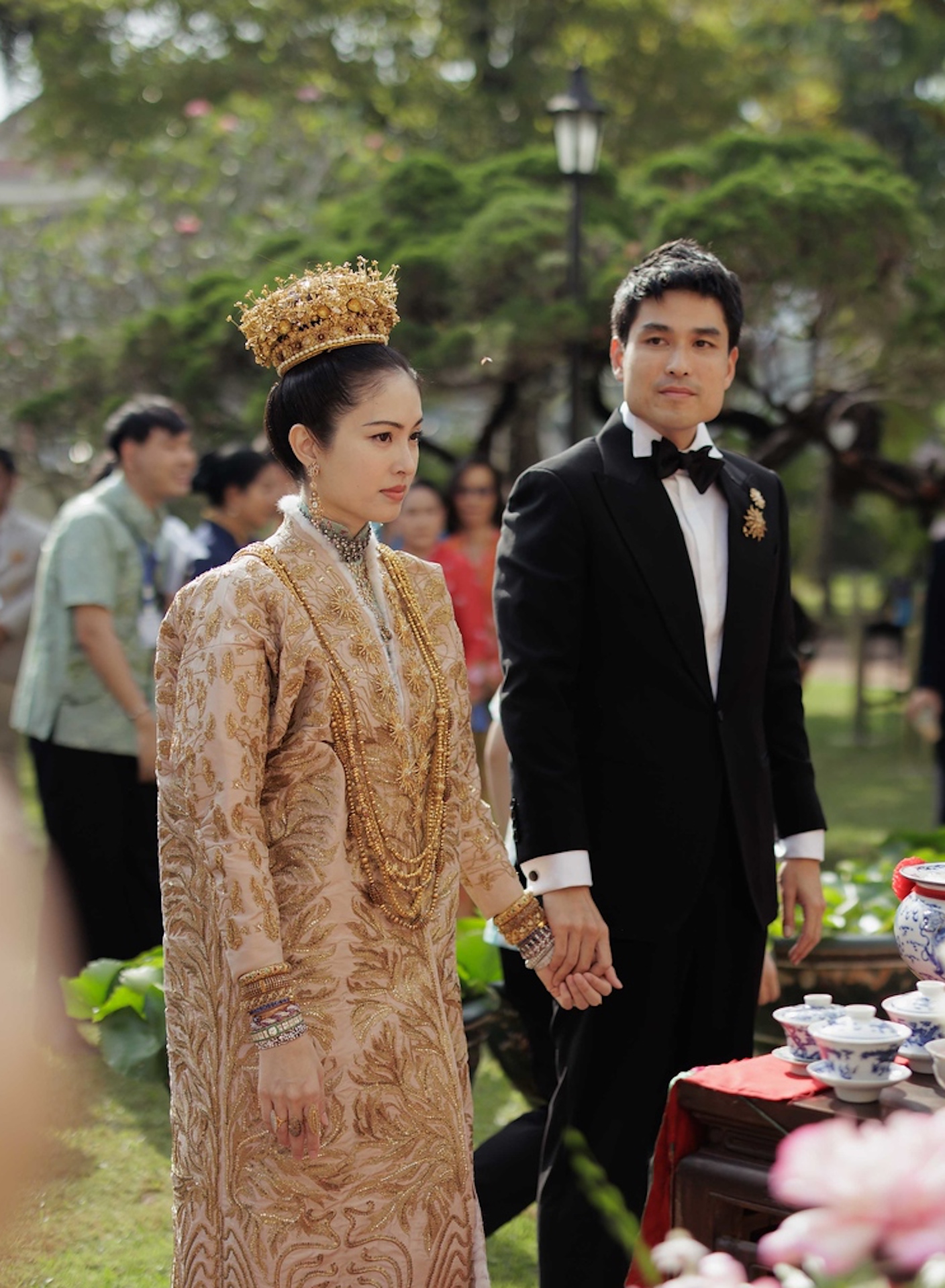 Hôn lễ truyền thống của 'hoa hậu chuyển giới đẹp nhất Thái Lan' với chồng doanh nhân - Ảnh 3.