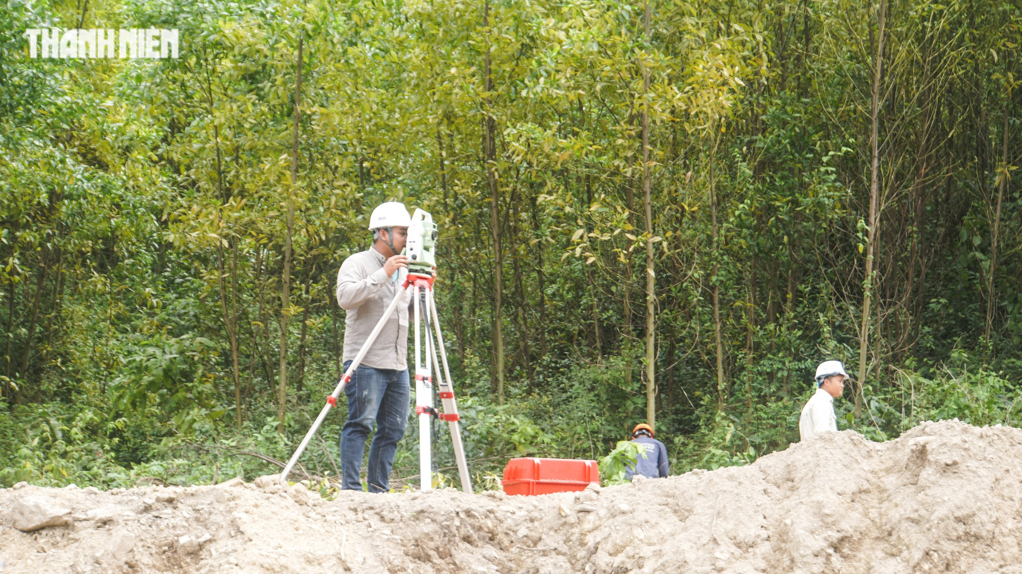 Quảng Ngãi kiến nghị chuyển mục đích sử dụng gần 169 ha đất để làm cao tốc - Ảnh 2.