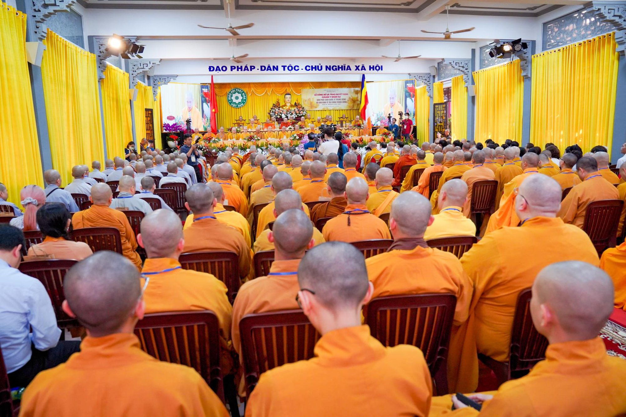 Đại Đức Thích Trúc Thái Minh nhận chức Phó trưởng Ban Phật Giáo Quốc tế Trung Ương  - Ảnh 3.