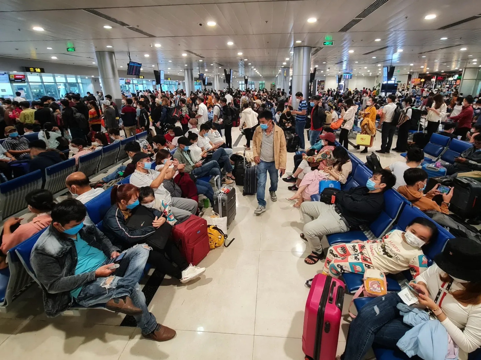 Giải mã những băng chuyền hành lý 'delay' tại sân bay Tân Sơn Nhất - Ảnh 9.