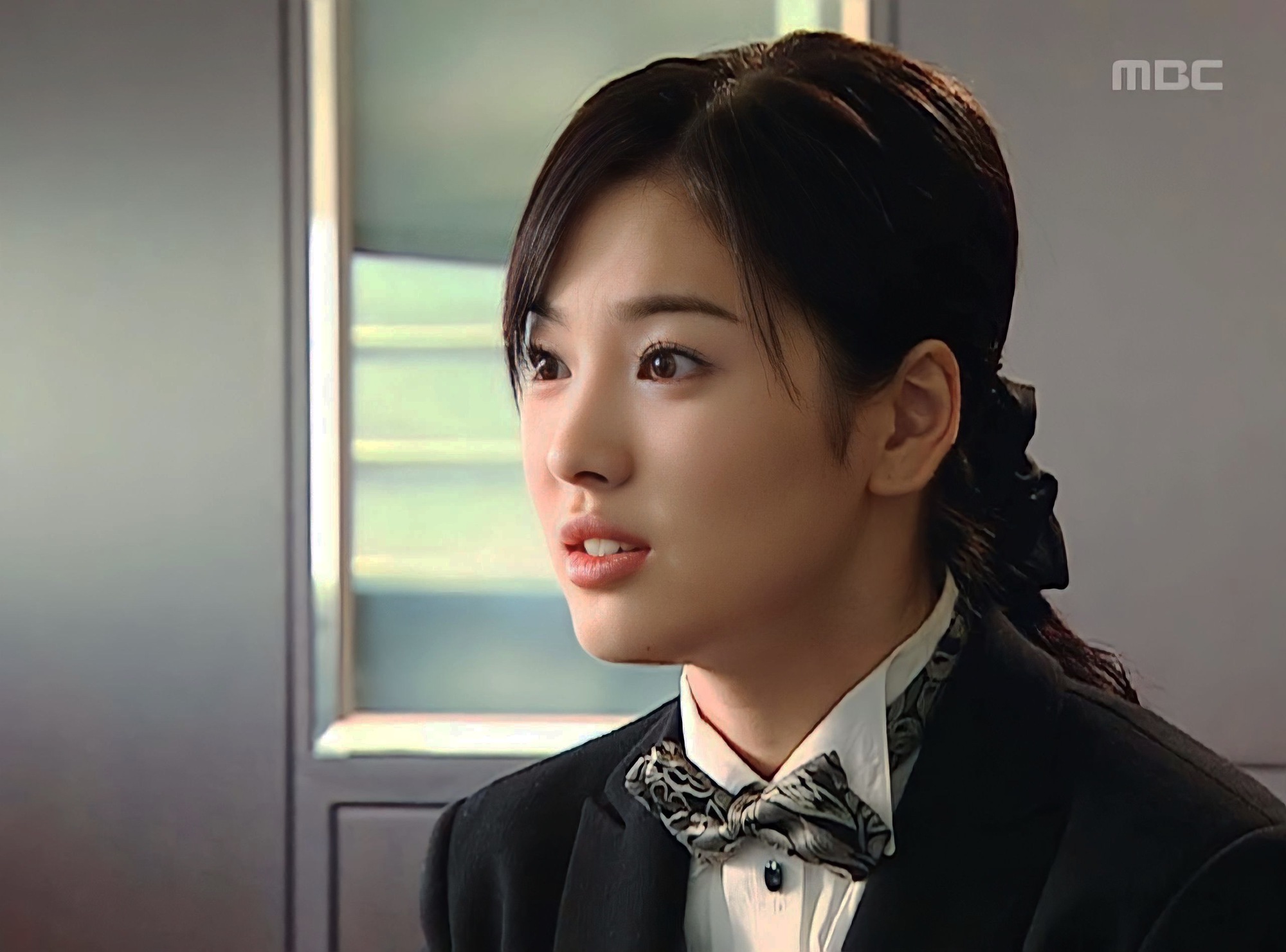 Nhan sắc gây thương nhớ của Song Hye Kyo qua thời gian - Ảnh 5.