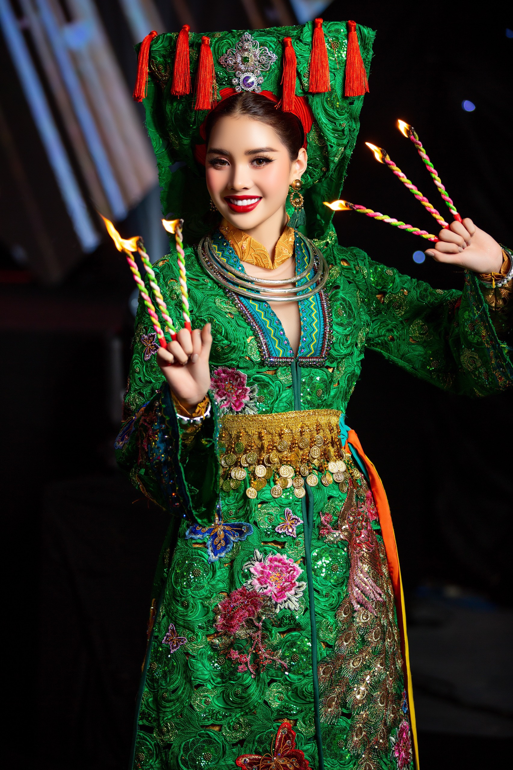 Top 12 \'Miss International Queen Vietnam 2023\' diện trang phục dân ...