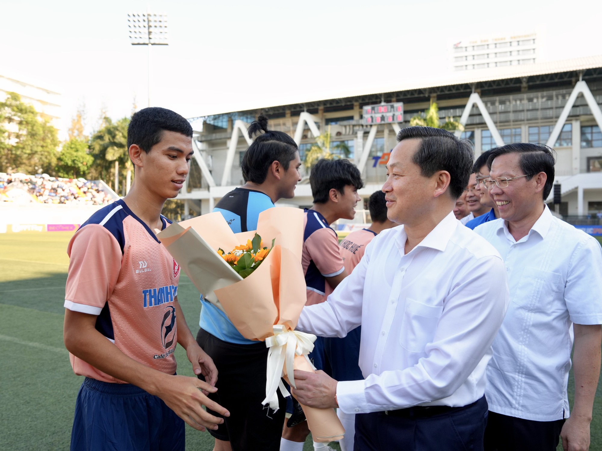 Những hình ảnh cảm xúc khép lại giải bóng đá Thanh Niên Sinh viên Việt Nam 2023 - Ảnh 12.