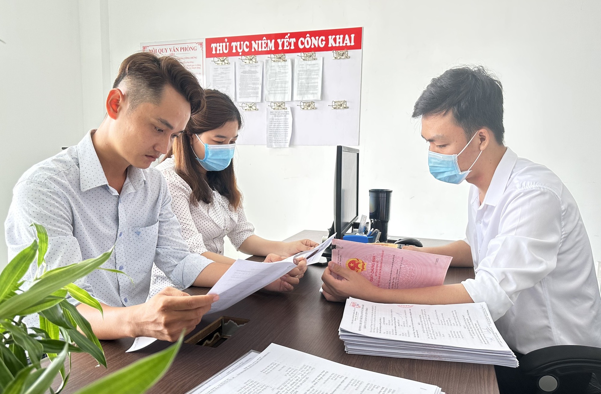 Khi nào đi công chứng phải khám sức khỏe?