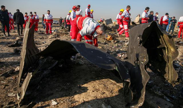 Iran tuyên án 10 quân nhân trong vụ bắn nhầm máy bay Ukraine - Ảnh 1.