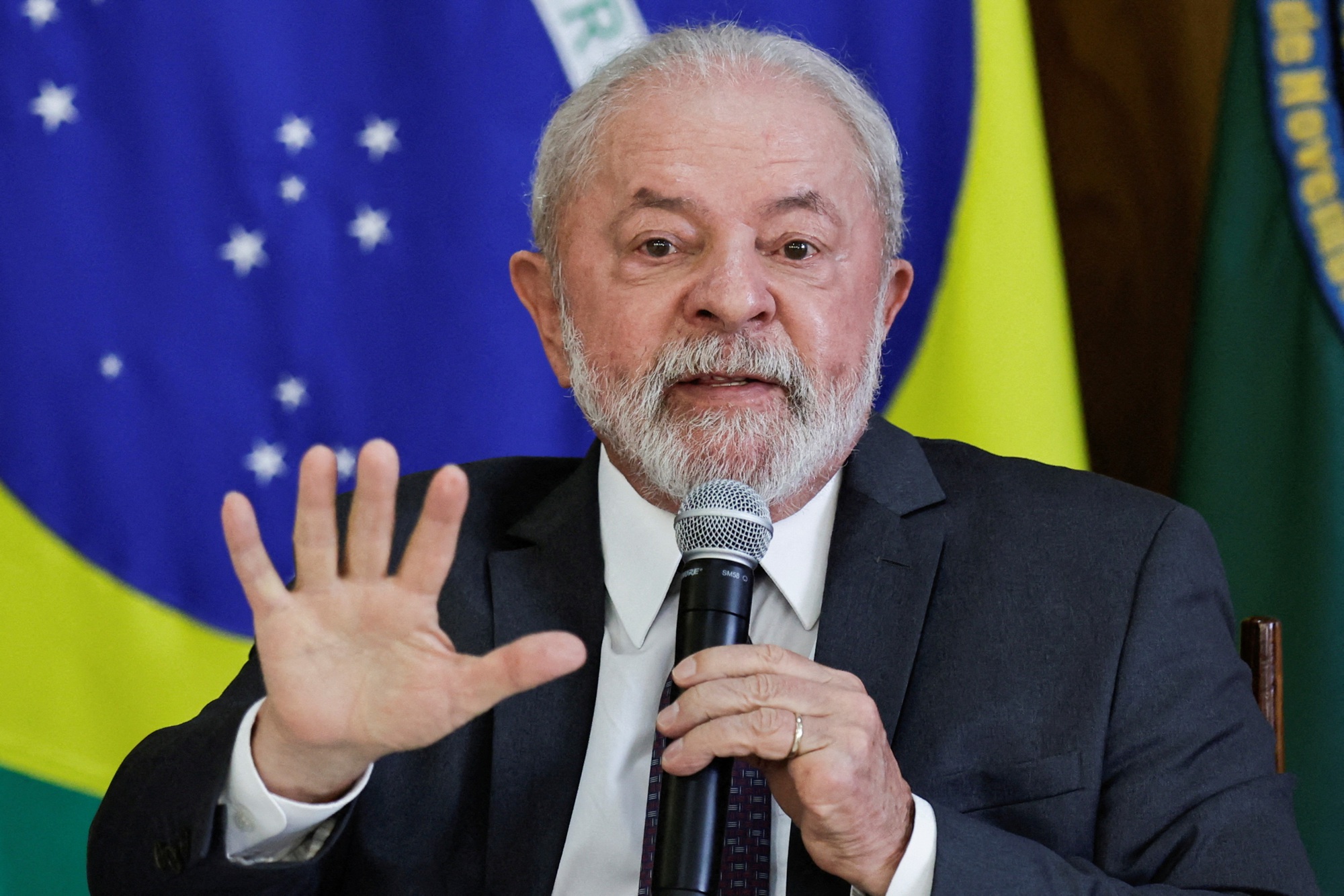 Tổng thống Brazil bị Mỹ chỉ trích nhưng được Nga ca ngợi về đề xuất cho Ukraine - Ảnh 1. Tổng thống Brazil bị Mỹ chỉ trích nhưng được Nga ca ngợi về đề xuất cho Ukraine - Ảnh 1.