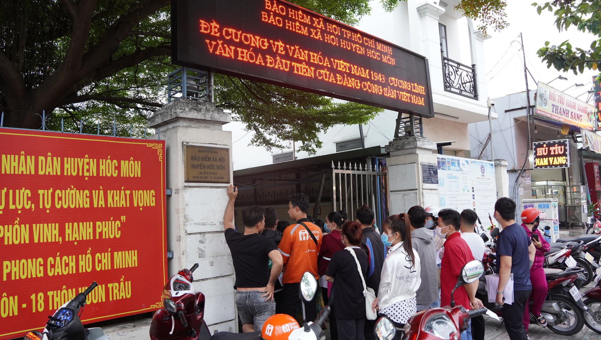 Rút BHXH 1 lần: So sánh luật BHXH 2014 và luật BHXH mới- Ảnh 1. Rút BHXH 1 lần: So sánh luật BHXH 2014 và luật BHXH mới- Ảnh 1.