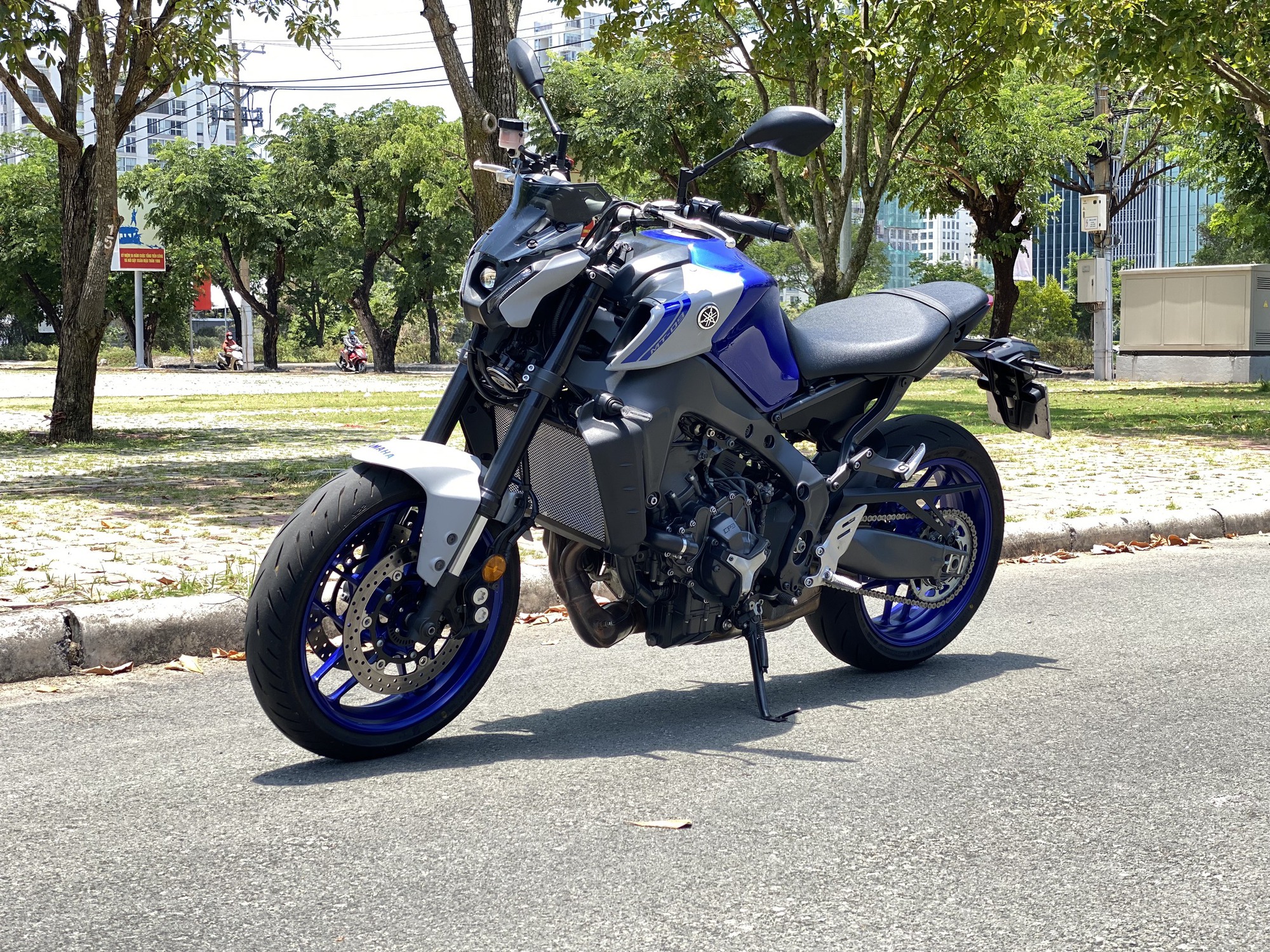 Mô tô Yamaha MT-09 có dễ lái, phù hợp cho ai? - Ảnh 12.