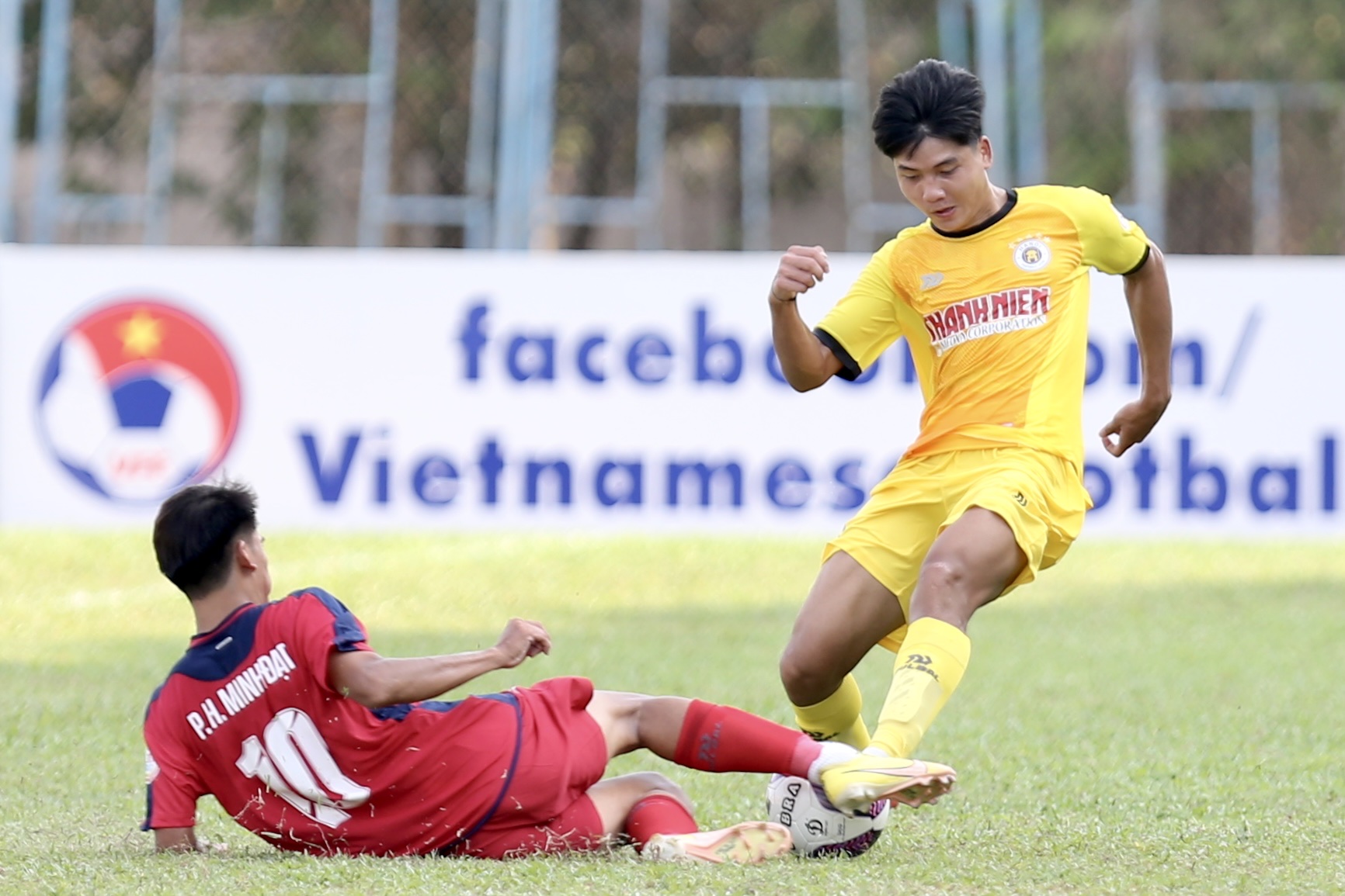 VCK U.19 quốc gia, Khánh Hòa 0-1 Hà Nội: ĐKVĐ sống lại hy vọng - Ảnh 1.