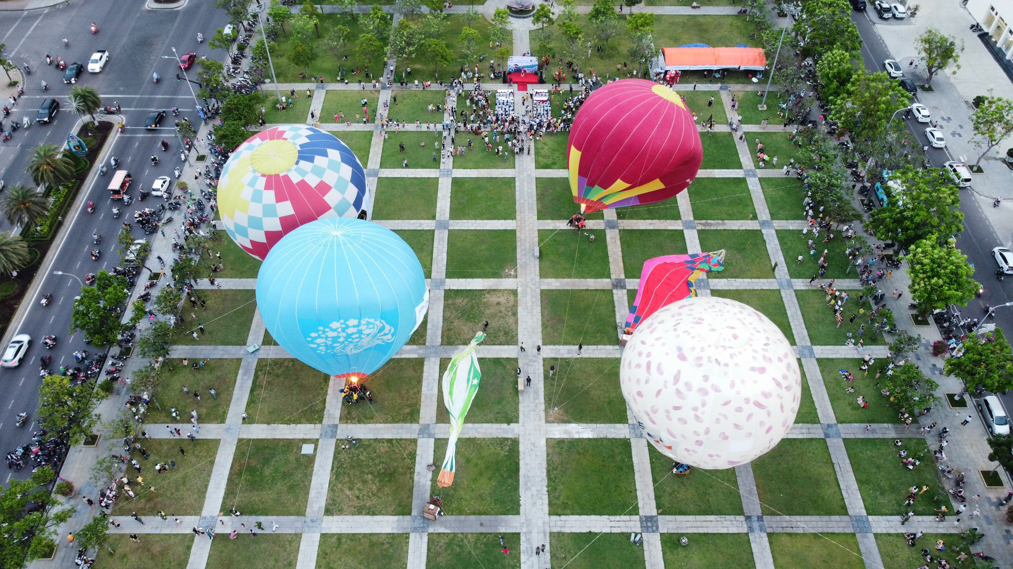Bình Định lần đầu tiên tổ chức lễ hội khinh khí cầu - Ảnh 5.